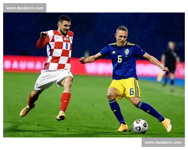 罗马诺:米兰抢签 18 岁瑞典高塔帕萨利奇,1 米 95 新星成防线未来核心 罗马诺:米兰抢签 18 岁瑞典高塔帕萨利奇,1 米 95 新星成防线未来核心